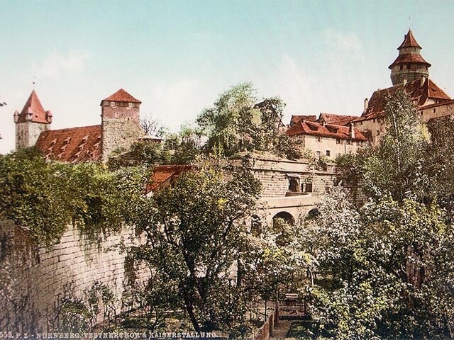 Historische Aufnahme der Kaiserburg | © trialsanderrors - flickr